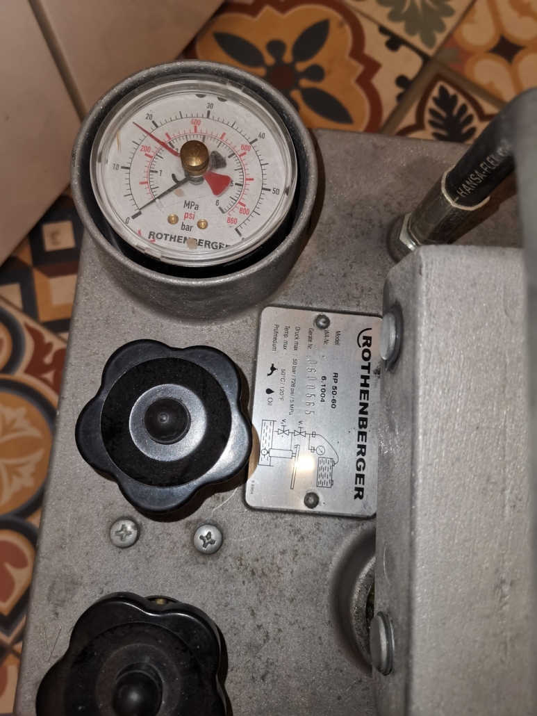 Wszystkie próby ciśnieniowe zakończone są wykonaniem protokołu próby szczelności