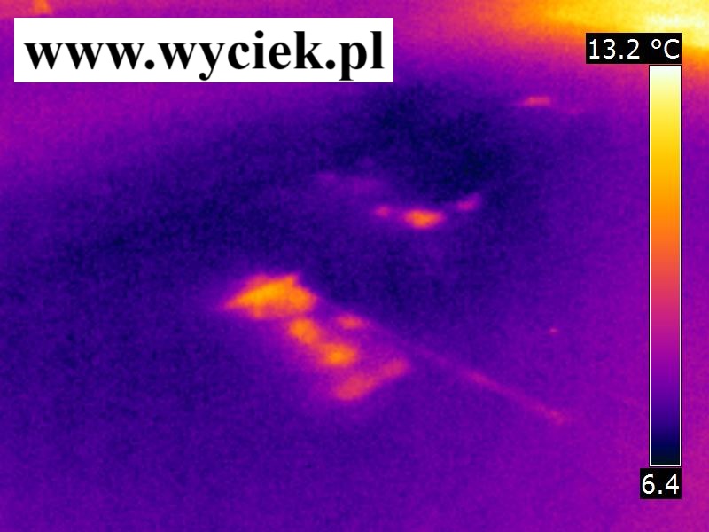 przeciek z dachu termowizja