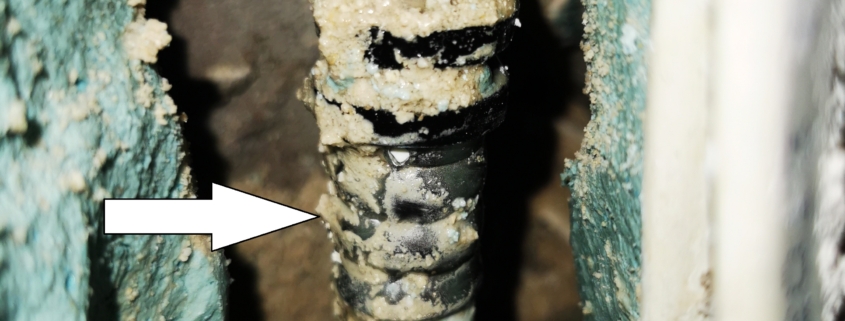 Cieknąca mufa rur PEX